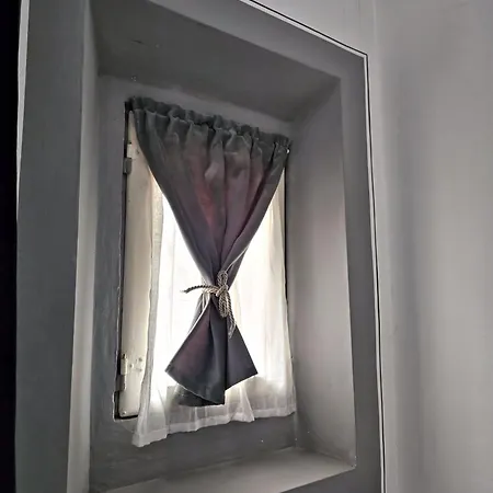 לינה וארוחת בוקר Ab Bohemien 2*